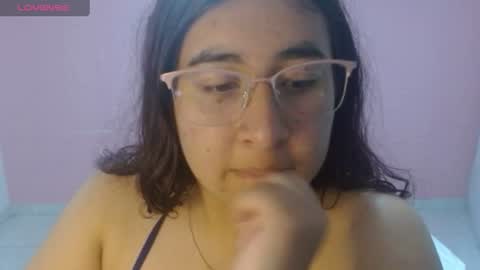 celeste817631 online show from June 25, 1:59 pm