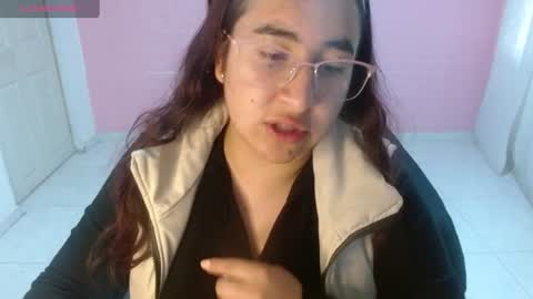 celeste817631 online show from July 11, 1:47 pm