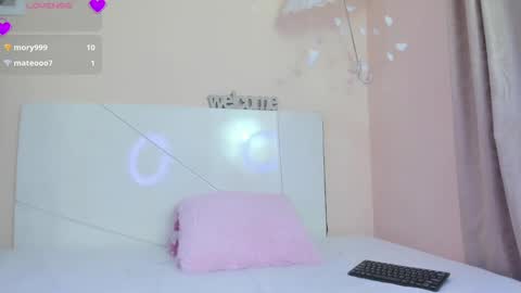 celeste_chic online show from September 26, 4:11 pm