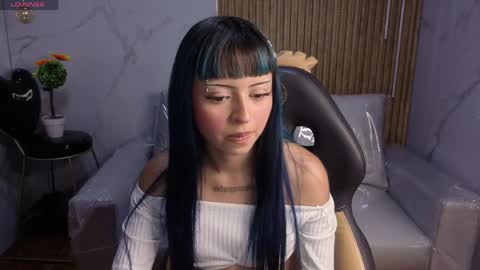 celeste_fioree online show from April 7, 7:47 pm