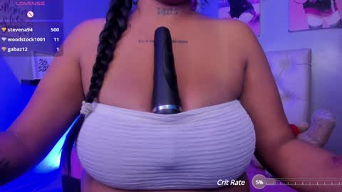 Snapshot of celeste_muller chatting on December 14, 12:44 am celeste online show from December 14, 12:44 am