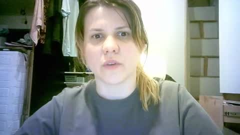 celeste_naughty_ online show from April 14, 10:32 am