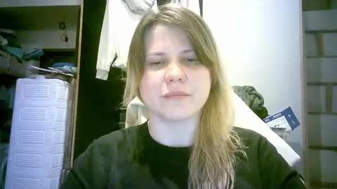 Snapshot of celeste_naughty_ chatting on April 28, 10:42 am celeste_naughty_ online show from April 28, 10:42 am