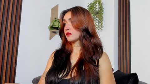 Snapshot of celeste_rodriguez_ chatting on April 10, 12:05 am online show from April 10, 12:05 am