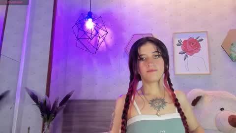 Snapshot of celeste_wang chatting on February 10, 12:09 pm Celeste online show from February 10, 12:09 pm