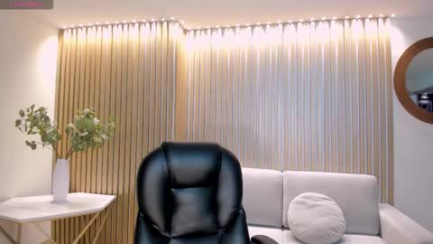 Snapshot of celestemoonx1 chatting on February 20, 2:41 am Celeste Moon online show from February 20, 2:41 am