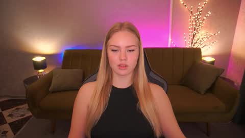 celestenoirr online show from October 7, 6:21 am