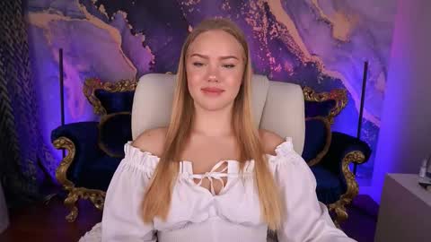 celestenoirr online show from October 9, 6:44 am