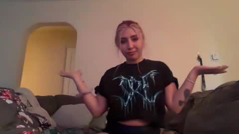 celestialillusions777 online show from March 22, 1:14 pm