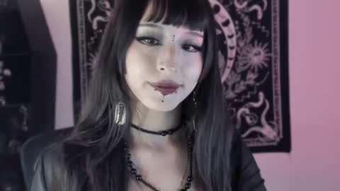   online show from June 11, 2:53 am
