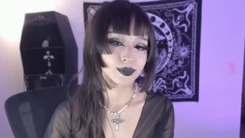   online show from July 4, 1:45 am
