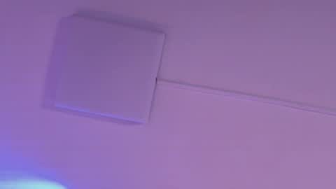 Snapshot of celestte_sm chatting on June 27, 7:41 pm celestte_sm online show from June 27, 7:41 pm