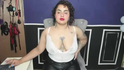       online show from December 16, 11:04 am