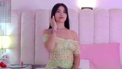 celestte_vanegas online show from March 30, 5:58 pm