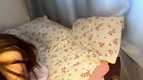 Snapshot of celinaimmel chatting on July 4, 9:26 am Eva online show from July 4, 9:26 am