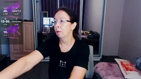 Celine online show from May 25, 5:57 am
