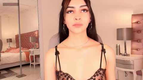 Snapshot of celine_golden chatting on October 16, 11:06 pm CELINE online show from October 16, 11:06 pm