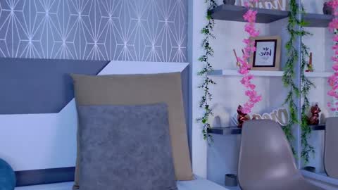 Celine online show from November 9, 3:32 pm