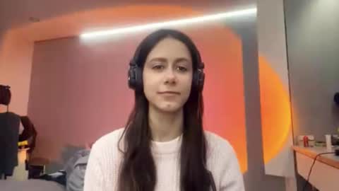 Celine online show from March 3, 3:40 pm