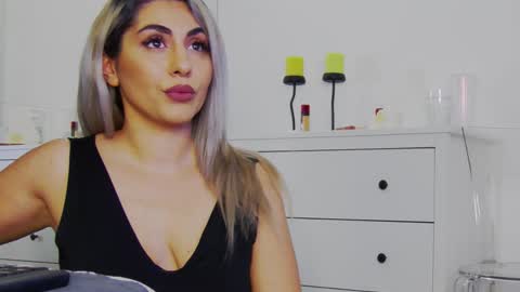 CelineMeyer online show from November 4, 6:34 am