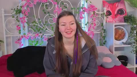 Nina online show from February 18, 7:37 am