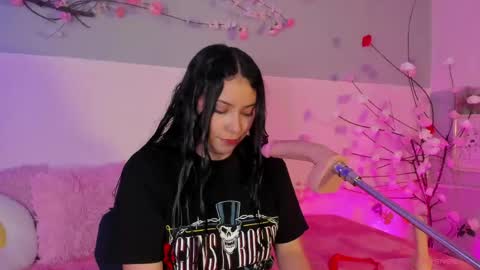 Snapshot of centaurigirls chatting on April 19, 8:33 pm Hello guys my name is Sofi and Lizzie and Vanessa online show from April 19, 8:33 pm