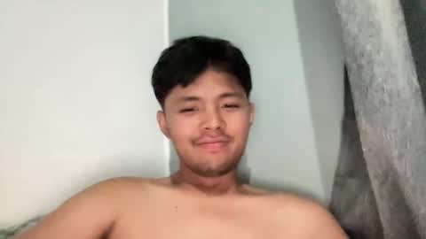 Snapshot of ceo3y7 chatting on November 8, 6:07 pm ceo3y7 online show from November 8, 6:07 pm