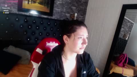 Cerecita  online show from January 27, 1:09 pm