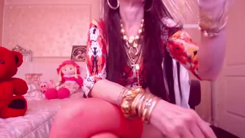 Cerise online show from February 28, 4:32 am