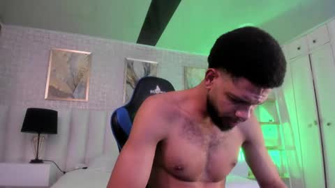 Snapshot of cero_khalifa chatting on May 11, 11:57 pm cero khalifa online show from May 11, 11:57 pm