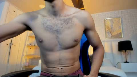 Snapshot of cero_khalifa chatting on May 17, 1:29 pm cero khalifa online show from May 17, 1:29 pm