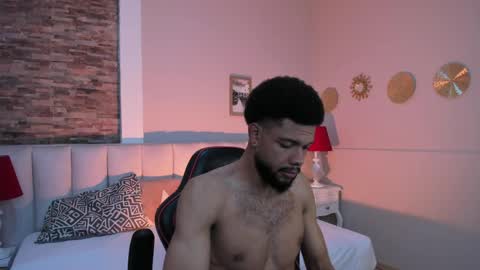 Snapshot of cero_khalifa chatting on May 18, 3:57 am cero khalifa online show from May 18, 3:57 am