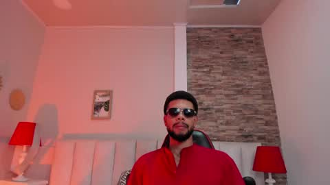 Snapshot of cero_khalifa chatting on May 26, 2:35 pm cero khalifa online show from May 26, 2:35 pm