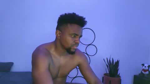 Matthew online show from March 1, 8:00 pm