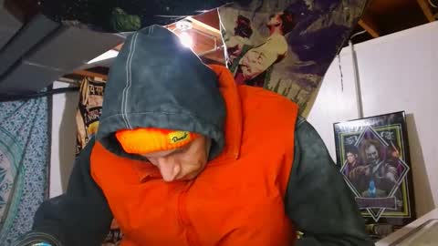 cguffey2284 online show from January 21, 11:56 am