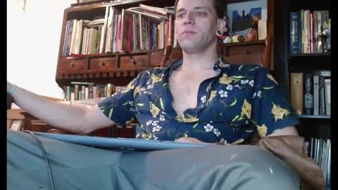 cguffey2284 online show from February 13, 9:27 pm