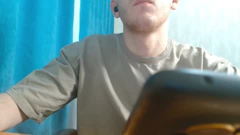 ch1lldrill online show from January 9, 9:12 am