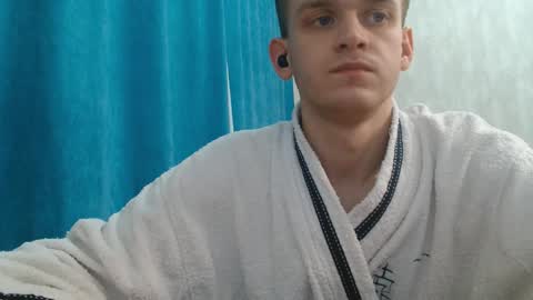 ch1lldrill online show from January 12, 11:32 pm