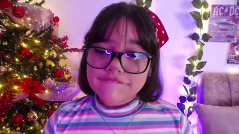 charlotte online show from December 19, 6:04 pm