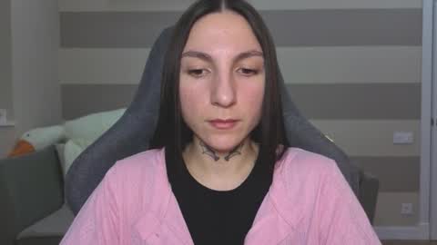 Kate online show from December 20, 9:16 am