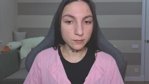 Kate online show from February 2, 9:08 am