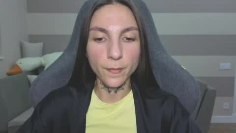 Kate online show from August 4, 6:32 pm