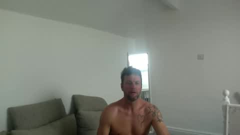Snapshot of chacar123 chatting on May 28, 7:05 am 2Play and play2 online show from May 28, 7:05 am