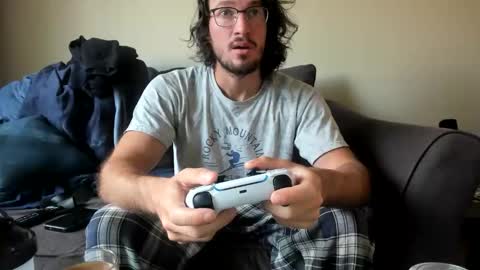 Lydong online show from March 2, 7:43 pm