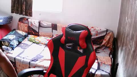 Snapshot of chailicious chatting on March 26, 2:39 am chailicious online show from March 26, 2:39 am