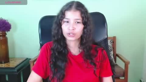 Snapshot of chalonvera chatting on April 22, 10:33 pm Chalon online show from April 22, 10:33 pm