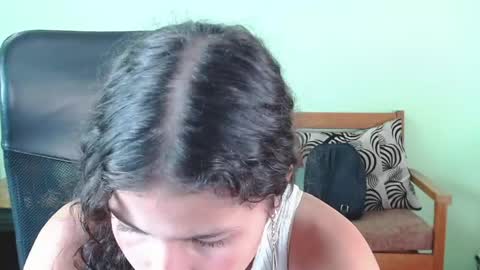 Snapshot of chalonvera chatting on April 28, 7:41 pm Chalon online show from April 28, 7:41 pm