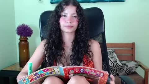 Snapshot of chalonvera chatting on May 16, 8:18 pm Chalon online show from May 16, 8:18 pm