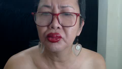 Snapshot of champaka123 chatting on June 25, 9:03 am champaka online show from June 25, 9:03 am