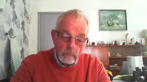 Snapshot of champers37 chatting on May 3, 9:04 am Champers online show from May 3, 9:04 am